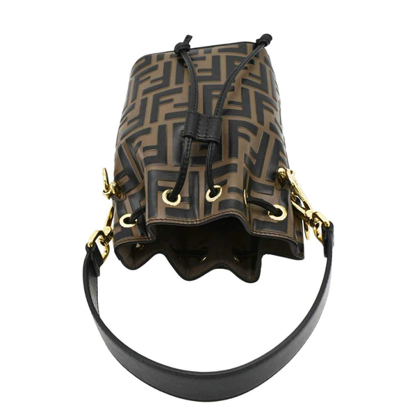 FENDI Mini Mon Tresor Leather Bucket uppe rlook