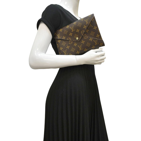 LOUIS VUITTON Kirigami Pochette Large Monogram Canvas Clutch Brown