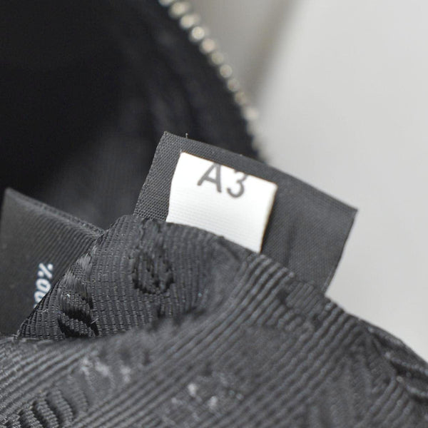 PRADA Re-Edition 2005 Re-Nylon Shoulder Bag Black