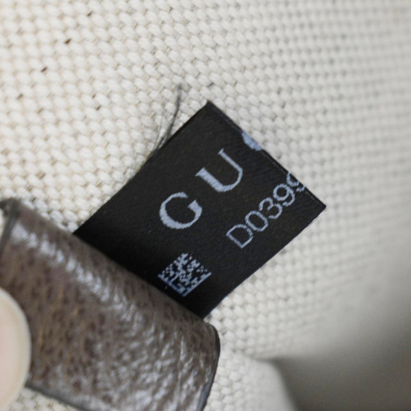 GUCCI Messenger Bag Beige tag genuine loook