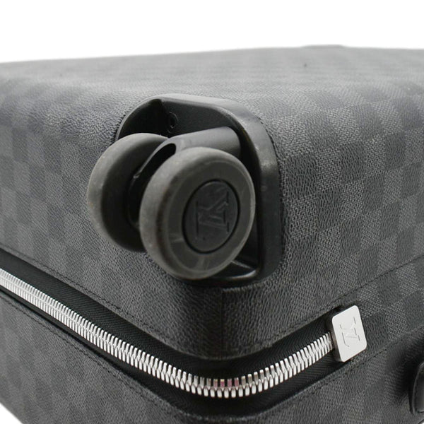 LOUIS VUITTON Horizon 55 Damier Graphite Canvas Rolling Suitcase Black