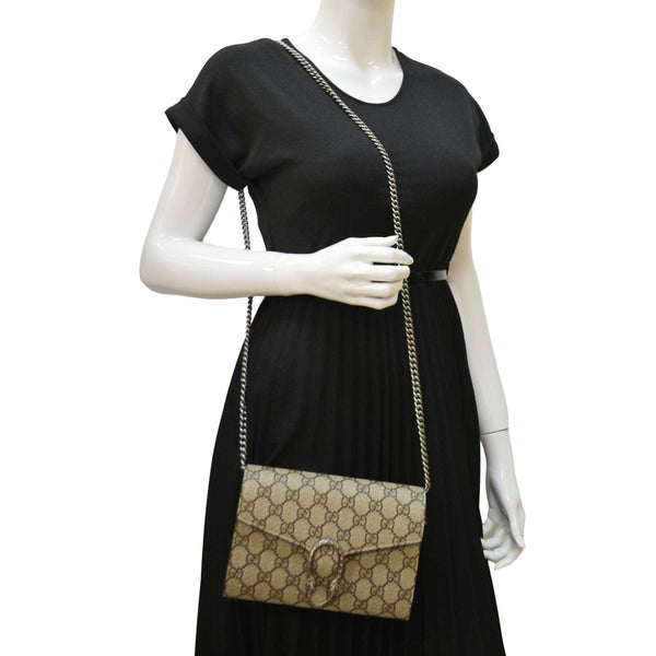 GUCCI Dionysus GG Supreme Crossbody Chain Wallet Beige 401231