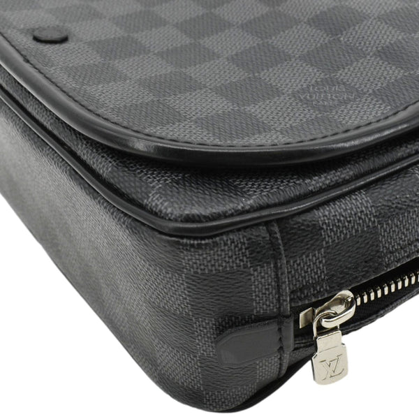 LOUIS VUITTON Damier Graphite Toiletry Cosmetic Pouch Black