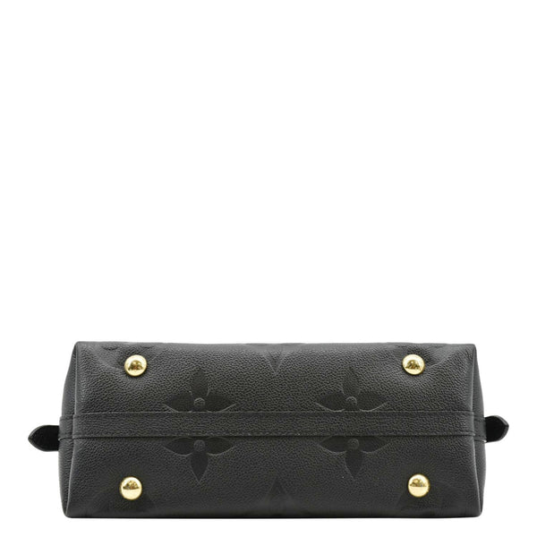 LOUIS VUITTON Black Shoulder Bag lower look