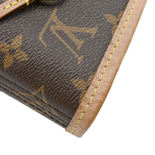 LOUIS VUITTON Brown Shoulder Bag lower end left look