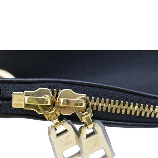 LOUIS VUITTON Noir Shoulder Bag zip look