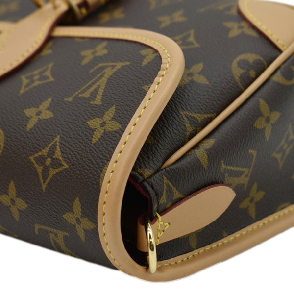 LOUIS VUITTON Brown Shoulder Bag front left corner look