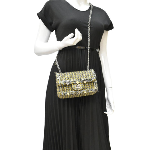 CHANEL mall Flap Crossbody Bag Multicolor dummy look