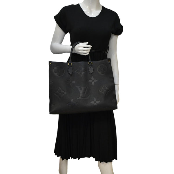LOUIS VUITTON Onthego GM Monogram Empreinte Leather Tote Bag Black