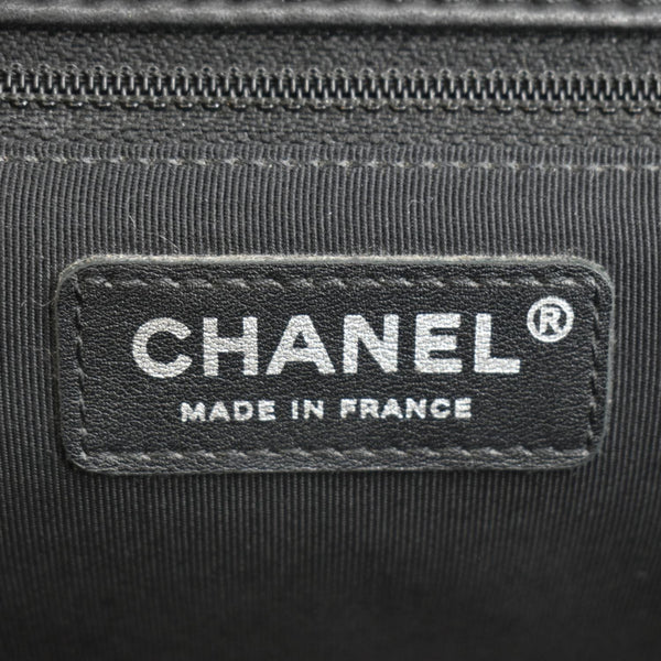 CHANEL Surpique Jumbo Chevron Lambskin Leather Flap Crossbody Bag Black