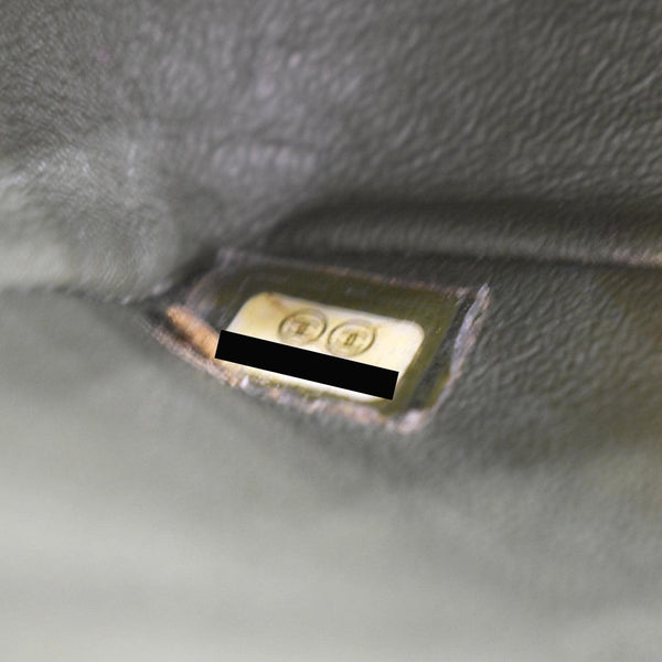 CHANEL Classic Jumbo Double Flap Quilted Leather Shoulder Bag Black