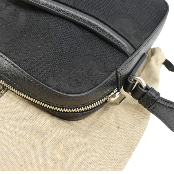 GUCCI jumbo GG Canvas Messenger Bag Black 675891