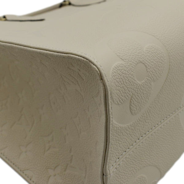 LOUIS VUITTON Cream leather Tote Bag front left side look