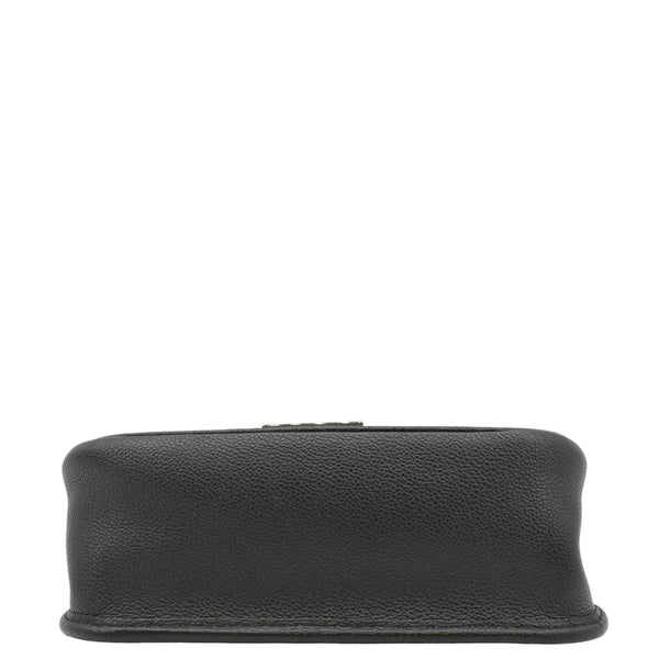 LOUIS VUITTON Leather Shoulder Bag Black lower right look LOUIS VUITTON Leather Shoulder Bag Black lower look