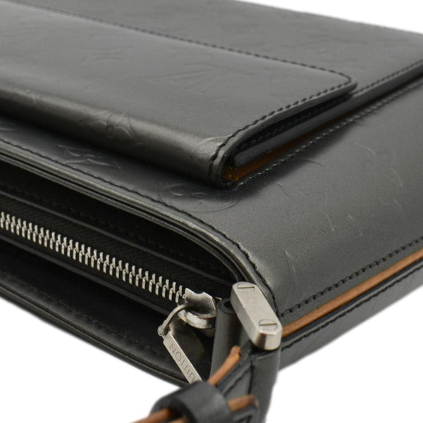 LOUIS VUITTON Leather Shoulder Bag Black upper left corner look