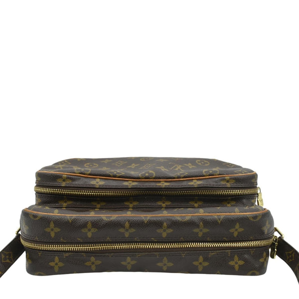LOUIS VUITTON Nile Vintage Monogram Canvas Crossbody Shoulder Bag