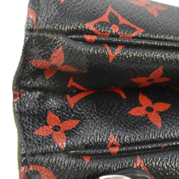 LOUIS VUITTON Metis Pochette Monogram Infrarouge Crossbody Bag Glossy Red