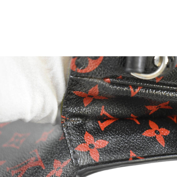 LOUIS VUITTON Metis Pochette Monogram Infrarouge Crossbody Bag Glossy Red