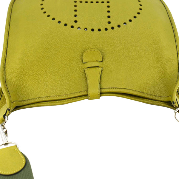 HERMES Evelyne Clemence I GM Leather Crossbody Bag Lime