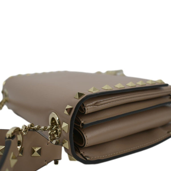 VALENTINO Garavani Rockstud Leather Crossbody Bag Dusty Pink