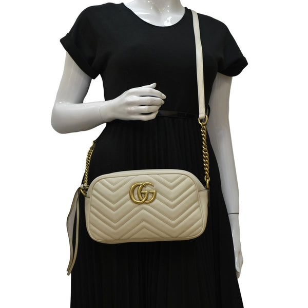 GUCCI GG Marmont Matelasse Leather Crossbody Bag Off White 447632