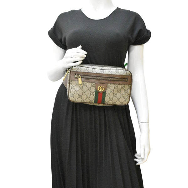 GUCCI Ophidia GG Supreme Canvas Belt Bag Beige dummy look