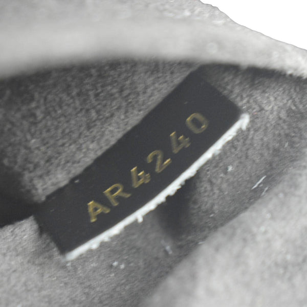 LOUIS VUITTON LV Twist MM Epi Leather Shoulder Bag Black