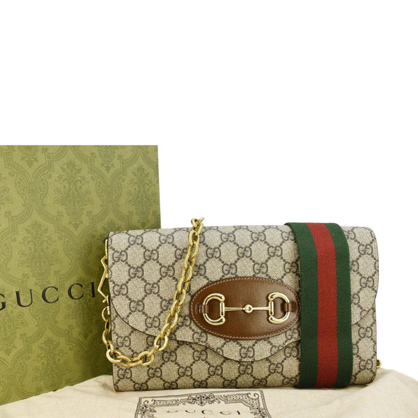 GUCCI Horsebit 1955 Small GG Supreme Canvas Beige Shoulder Bag front look
