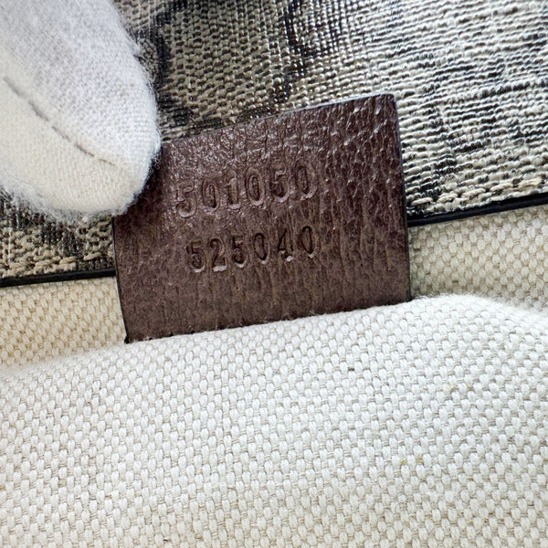 GUCCI Neo Vintage Small GG Supreme Canvas Messenger Crossbody Bag Beige 501050