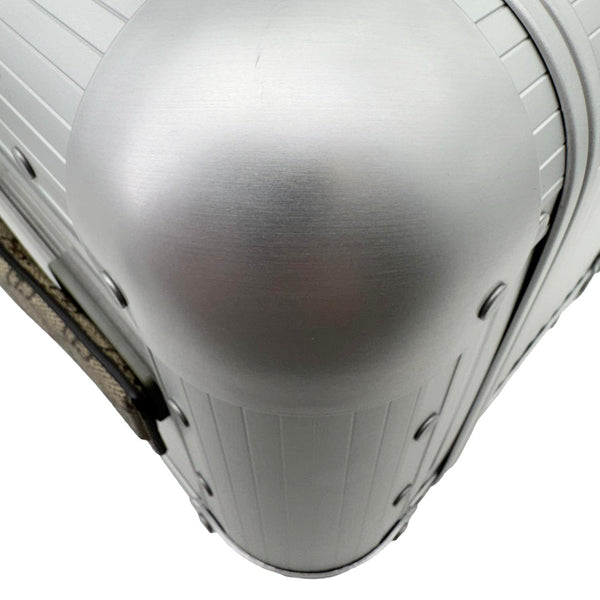 GUCCI Porter GG Supreme Monogram Vanity Case Silver 740505