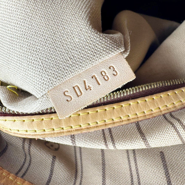 LOUIS VUITTON Delightful MM Monogram Canvas Hobo Bag Brown