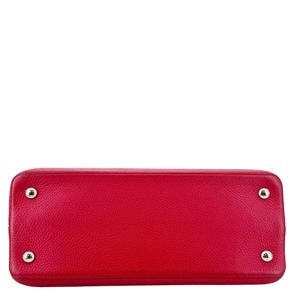 LOUIS VUITTON Capucines MM Taurillon Leather Satchel Bag Red