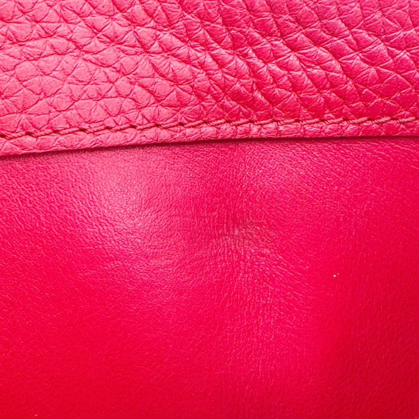 LOUIS VUITTON Capucines MM Taurillon Leather Satchel Bag Red