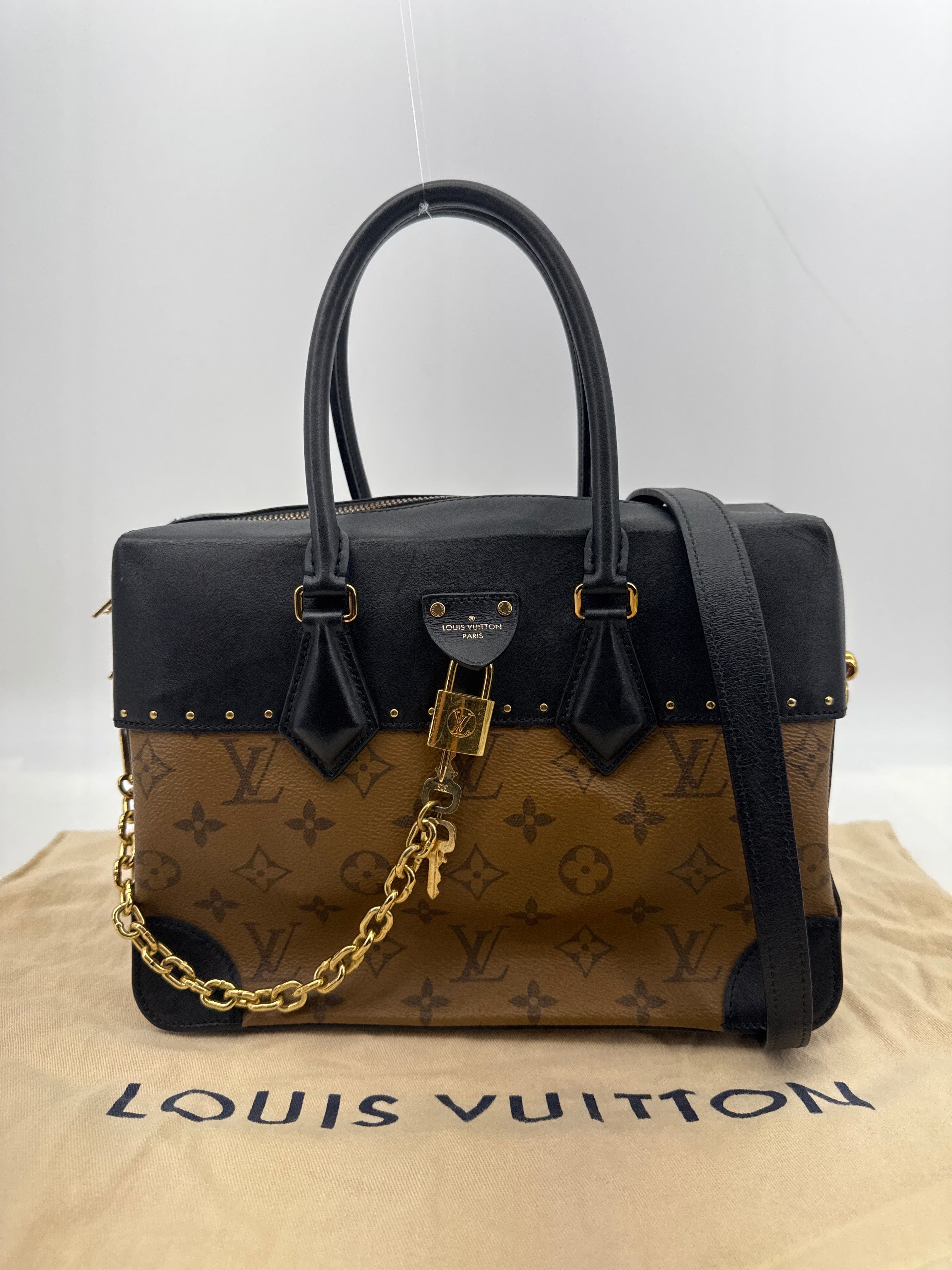 411092-DDH -Louis Vuitton Reverse Monogram City Malle