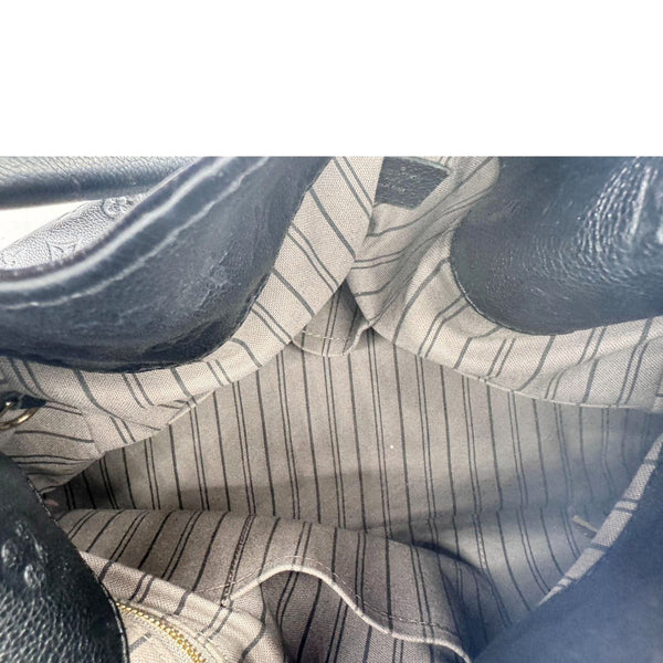 LOUIS VUITTON Artsy MM Empreinte Leather Hobo Bag Black