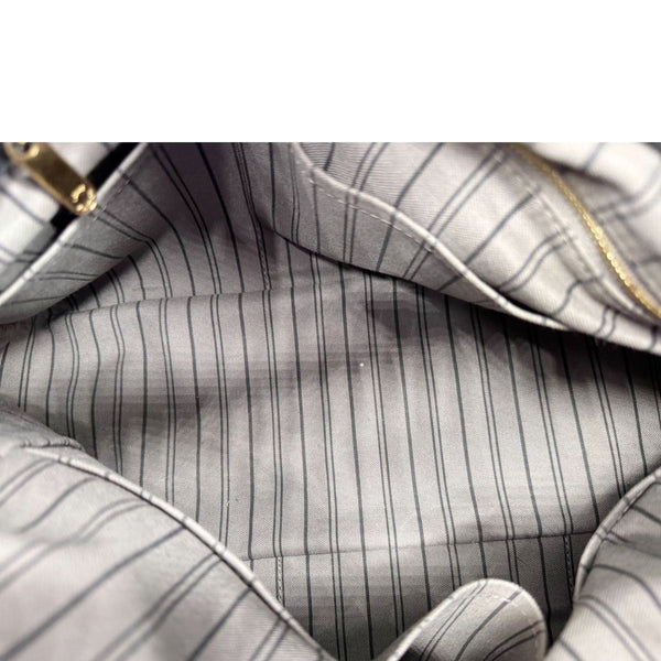 LOUIS VUITTON Artsy MM Empreinte Leather Hobo Bag Black