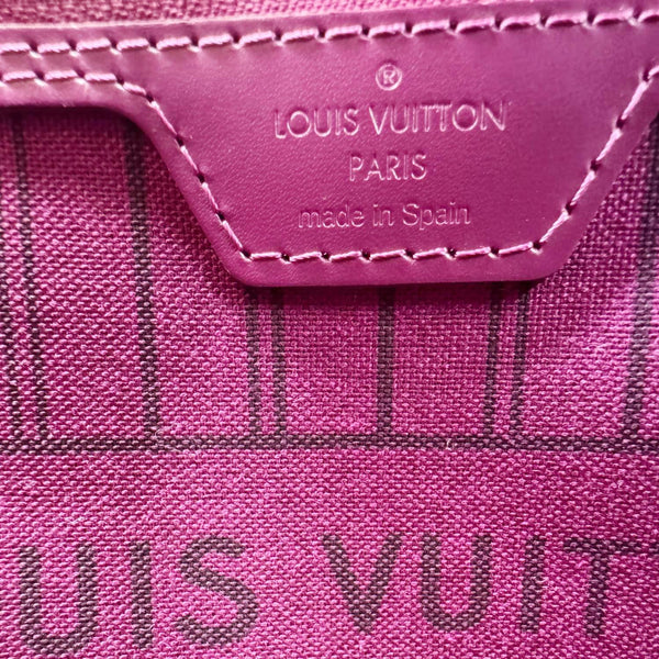 LOUIS VUITTON Neverfull MM Totem Monogram Canvas Shoulder Bag Magenta
