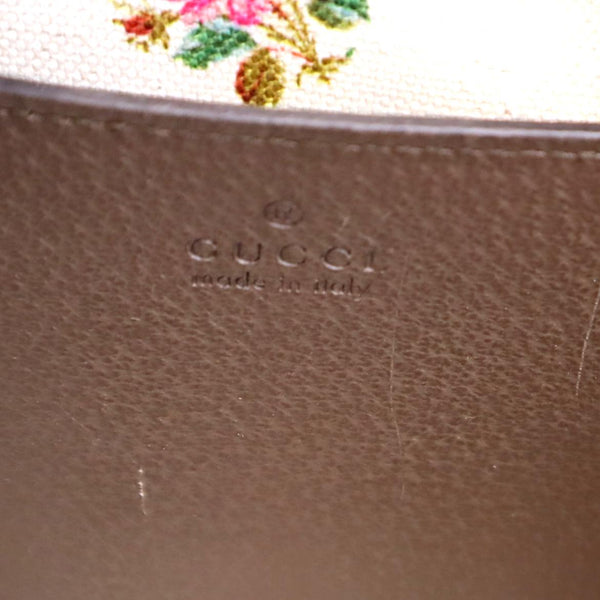 GUCCI Neo Vintage GG Supreme Canvas Messenger Bag Beige 476466