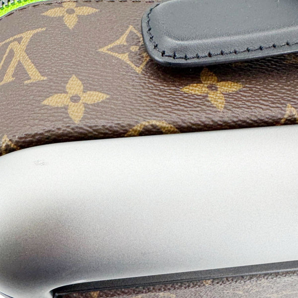 LOUIS VUITTON Monogram Horizon 55 Friends Monogram Canvas Travel Bag Brown