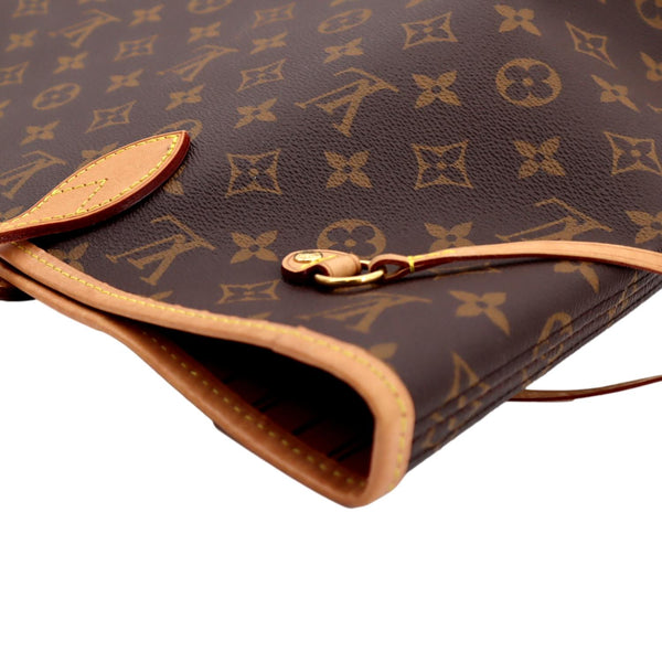 LOUIS VUITTON Neverfull MM Monogram Canvas Tote Bag