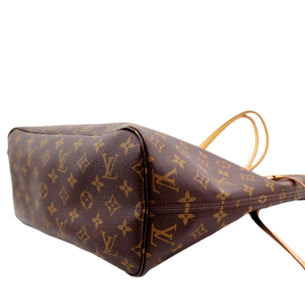 LOUIS VUITTON Neverfull MM Monogram Canvas Tote Bag