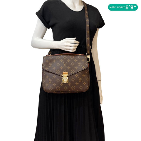 LOUIS VUITTON Metis Pochette Monogram Canvas Crossbody Bag Brown