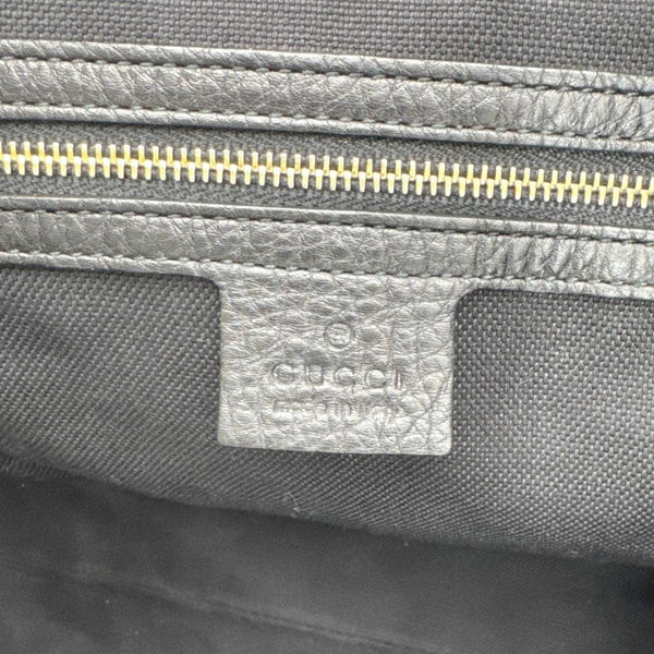 GUCCI Emily Pebbled Leather Chain Shoulder Bag Black 336757