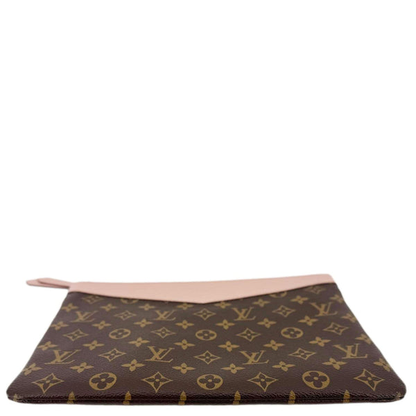 LOUIS VUITTON Daily Pouch Monogram Canvas Clutch Pink
