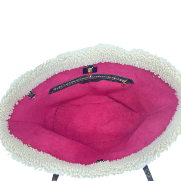 LOUIS VUITTON Neverfull MM Monogram Teddy Shearling Shoulder Bag Black