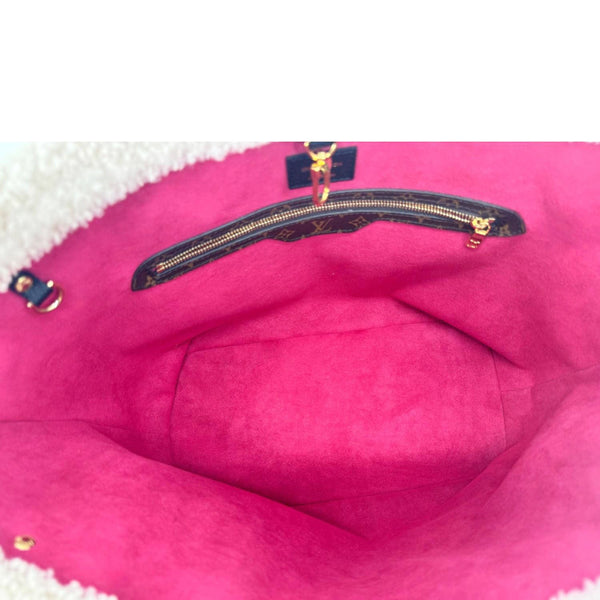 LOUIS VUITTON Neverfull MM Monogram Teddy Shearling Shoulder Bag Black