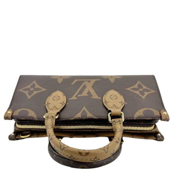 LOUIS VUITTON On-The-Go East West Monogram Canvas Chain 2way Shoulder Bag Brown