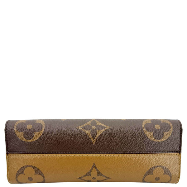 LOUIS VUITTON On-The-Go East West Monogram Canvas Chain 2way Shoulder Bag Brown