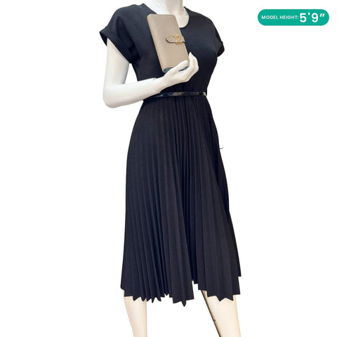 LOUIS VUITTON Grained Taurillon Leather Vertical Wallet Galet Beige