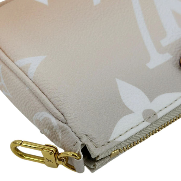 LOUIS VUITTON Multi Pochette Accessories Mini By the Pool Chain Clutch Bag Brume